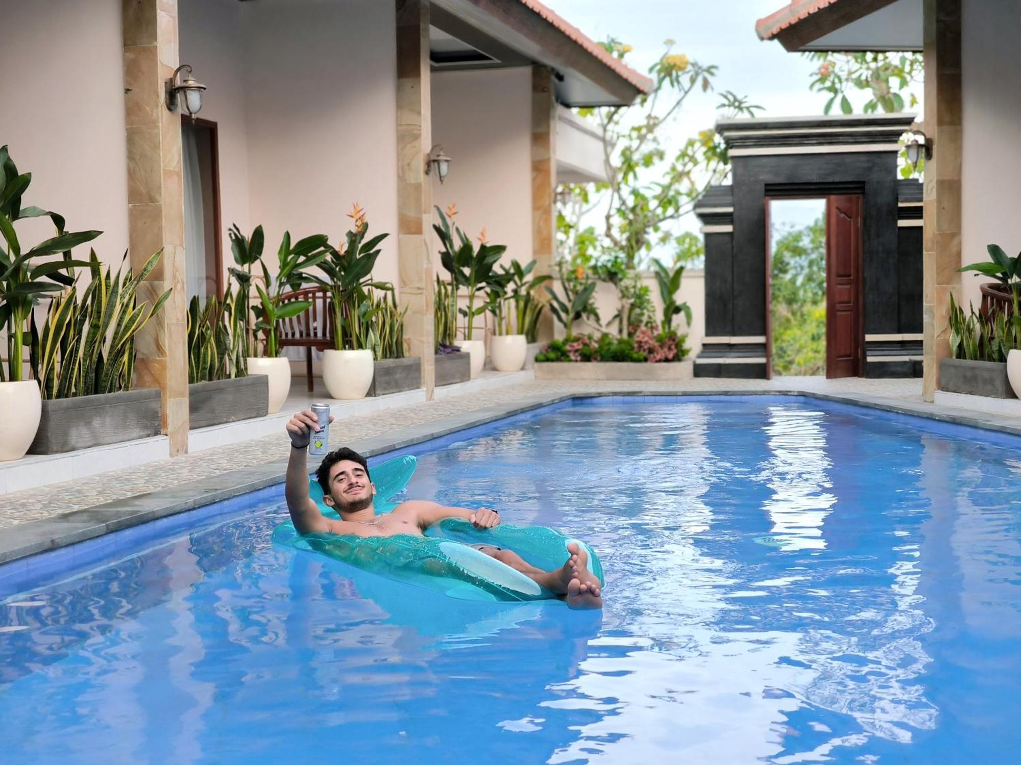 Ungasan Surya Pandawa Homestay מראה חיצוני תמונה